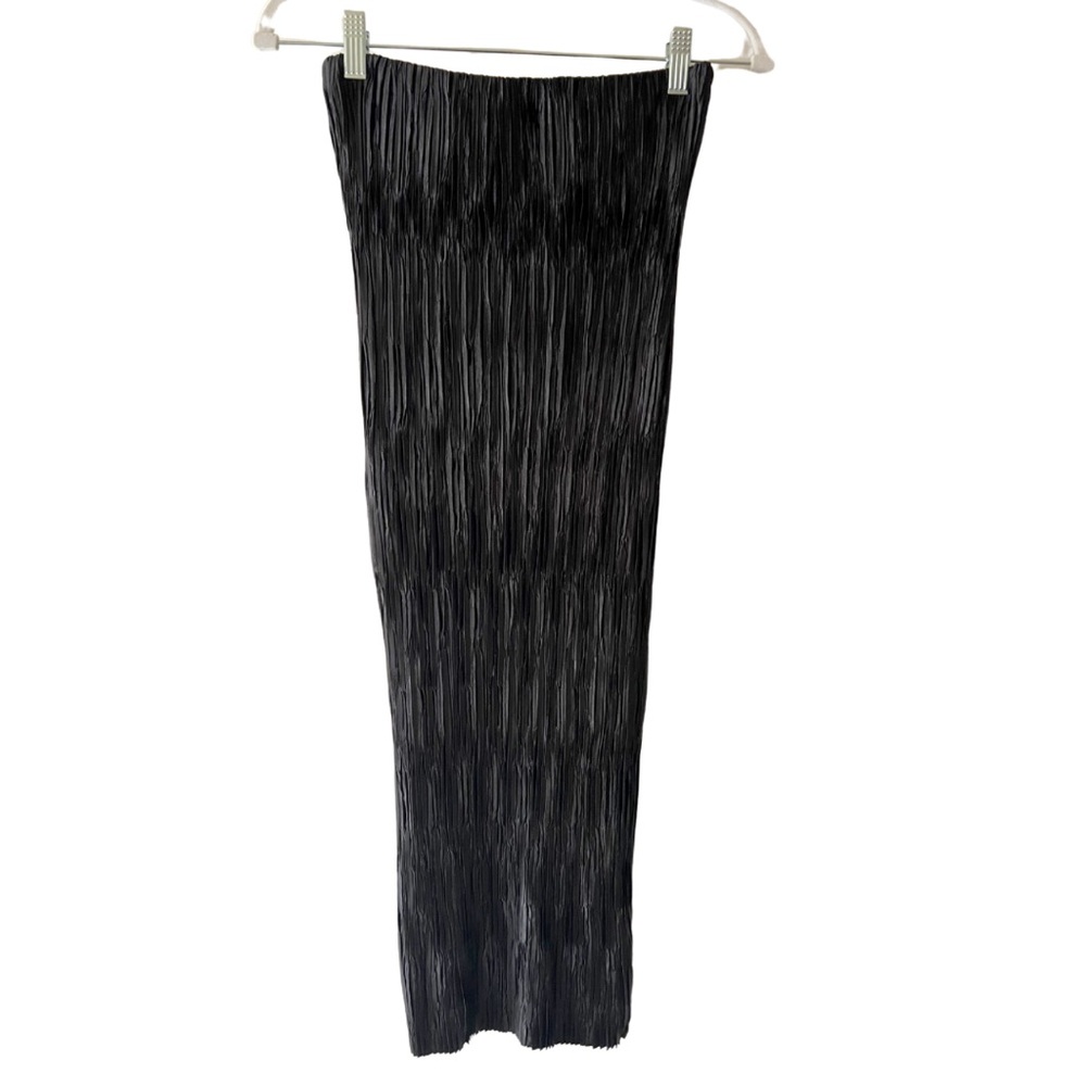 Zara Women’s Black Pleated Midi Skirt